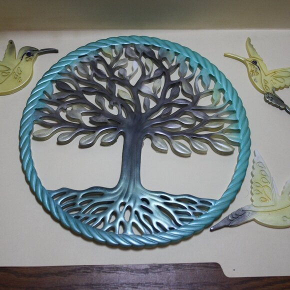 Resin Tree of Life with Birds Hanging ,Mixed Color Unique - Picture 3 of 4